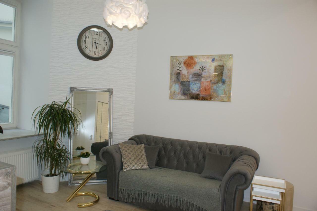 Lovely Apartment- Poznanska 16 Varşova Dış mekan fotoğraf