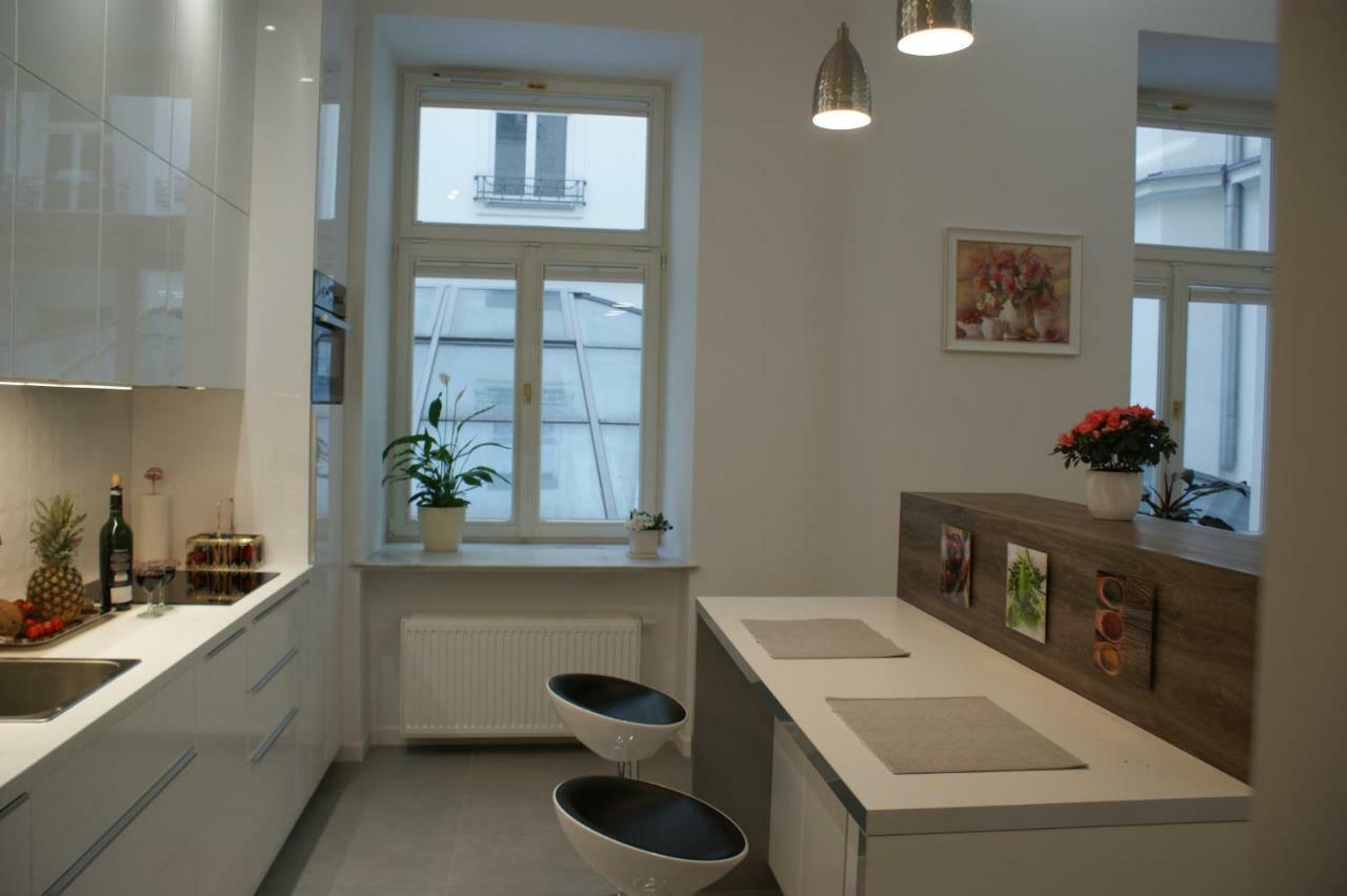 Lovely Apartment- Poznanska 16 Varşova Dış mekan fotoğraf